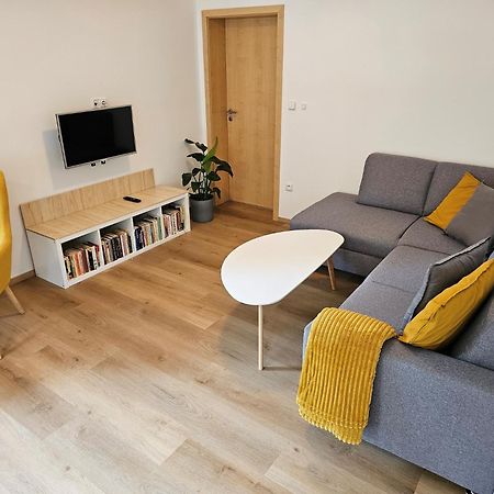 Apartman V Tichu Teplice nad Metují Exteriér fotografie